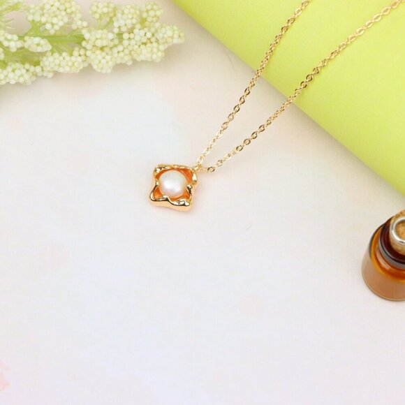 "Elegant Rose Gold Pearl Pendant Necklace for Women, XPNL1912 - Picture 13 of 13
